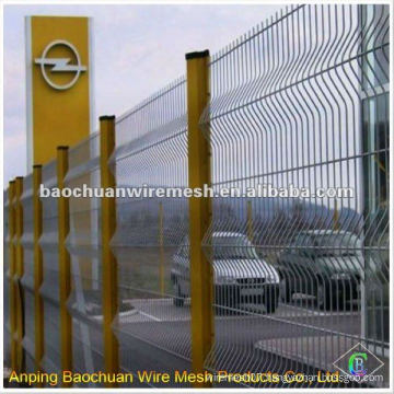 The pvc coated welded triangle bending guardrail nets